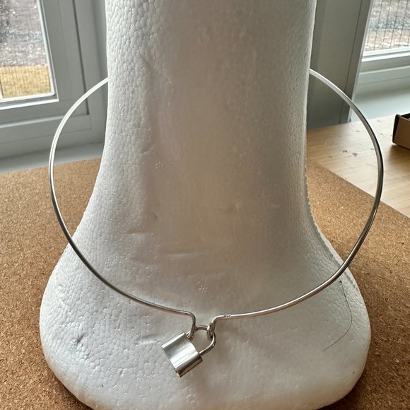 Sterling Silver Day Collar Choker with Padlock Clasp - Picture 4 of 4